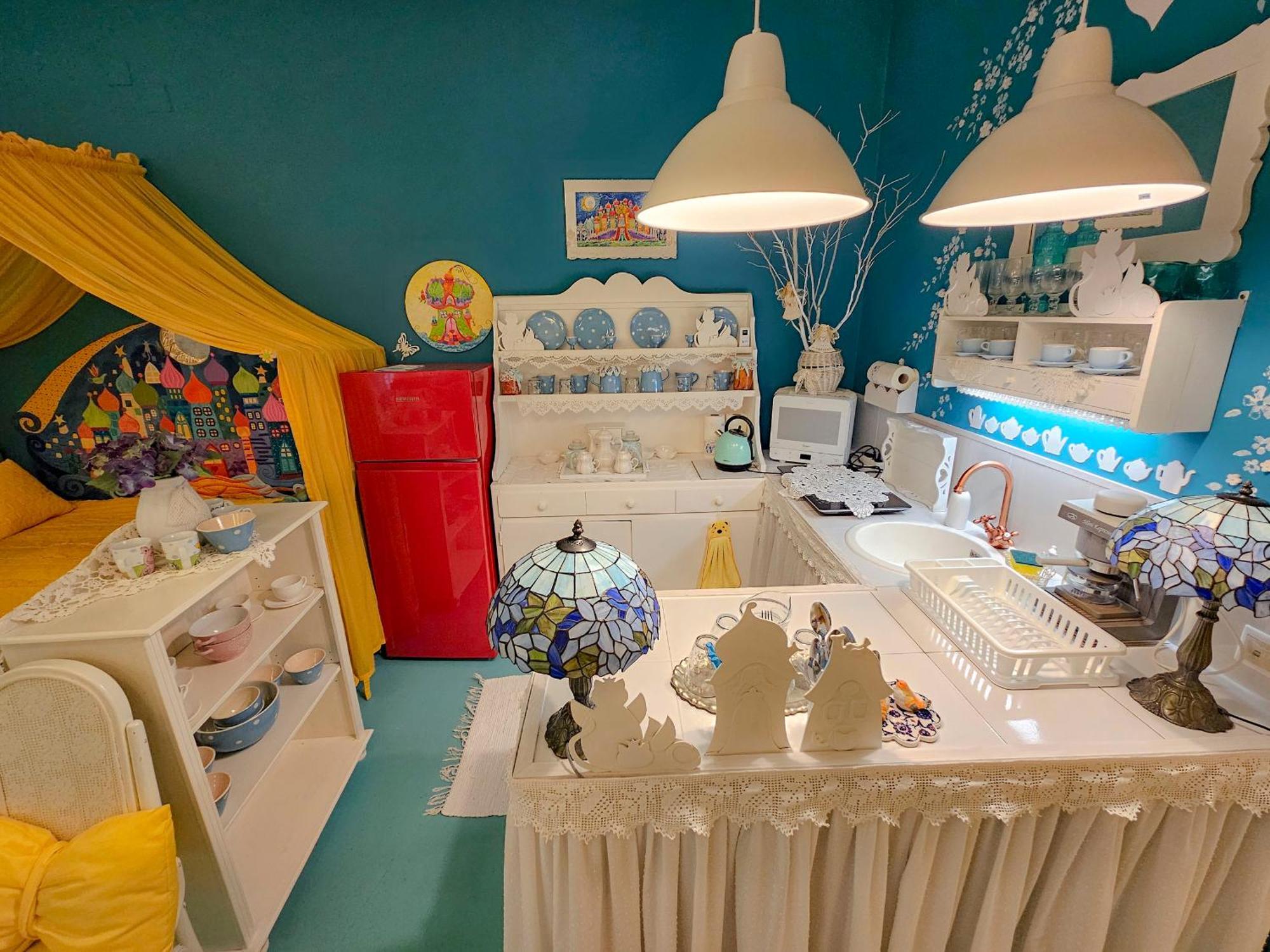Feher Tulipan Apartman Hotel Debrecen Eksteriør billede